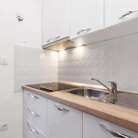 In With Kitchen *