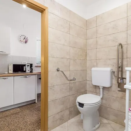Apartament In With Kitchen