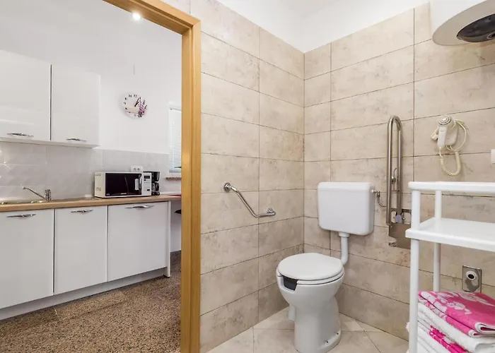Apartment In With Wifi